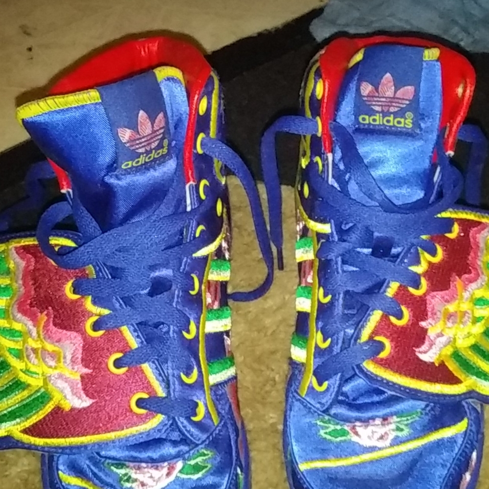 Jeremy Scott wing adidas
